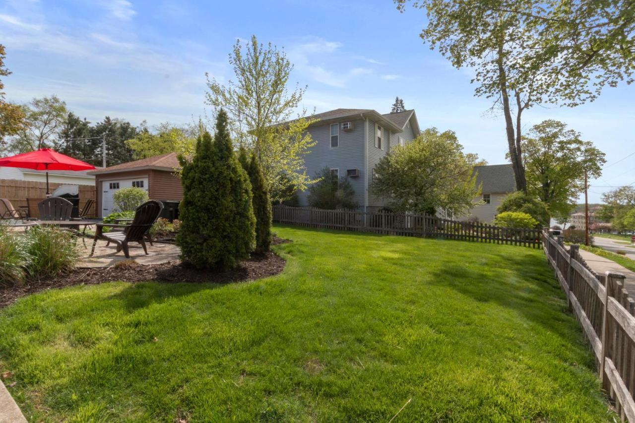 Gorgeous Downtown Bungalow, Walk Everywhere!!! Lake Geneva Eksteriør billede