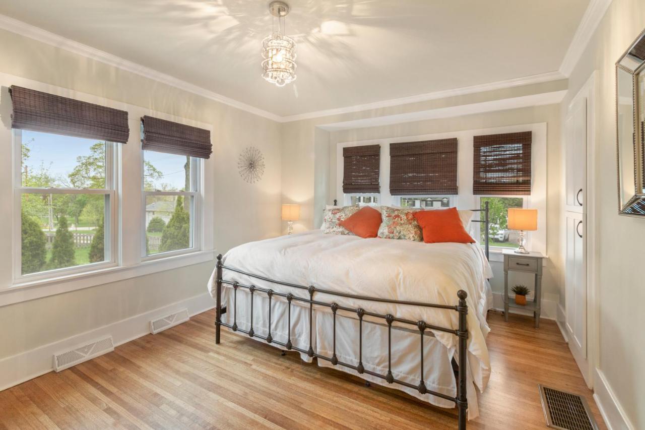 Gorgeous Downtown Bungalow, Walk Everywhere!!! Lake Geneva Eksteriør billede